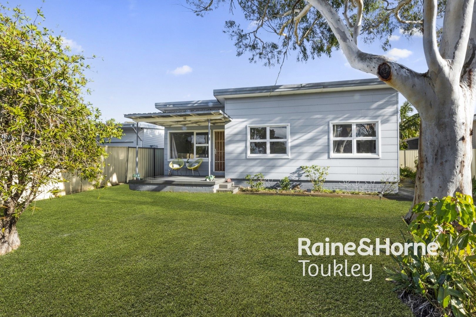 12 Delia Avenue, Budgewoi NSW 2262 Domain