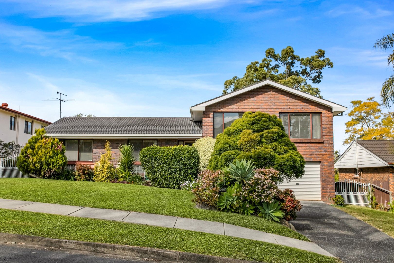 92 Fishburn Crescent, Castle Hill NSW 2154 House For Rent Domain