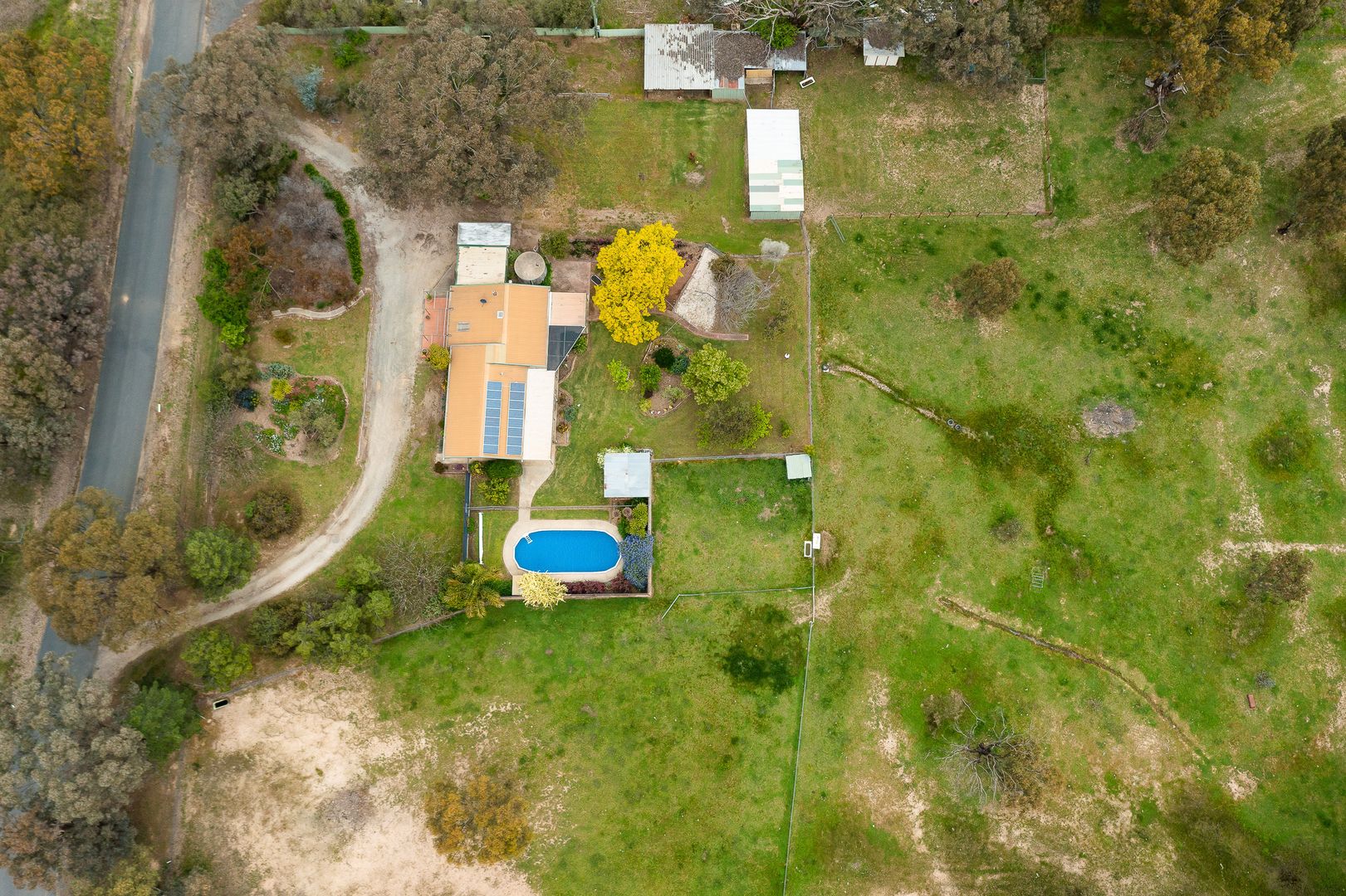 2 Vine Drive, Jindera NSW 2642, Image 2