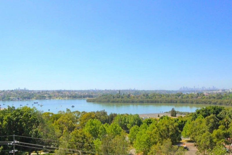 2 bedrooms Apartment / Unit / Flat in 702/7 Rider Boulevard RHODES NSW, 2138