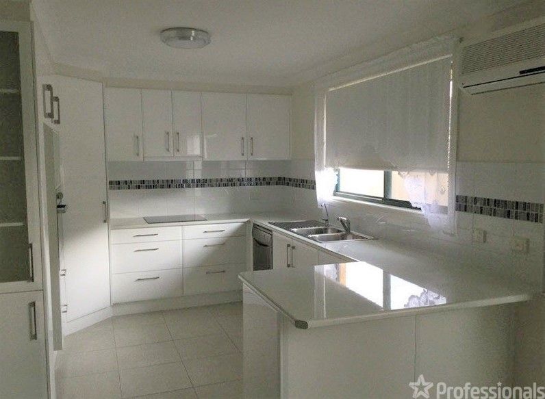 3 bedrooms Villa in 1/14 Bower Place TUNCURRY NSW, 2428