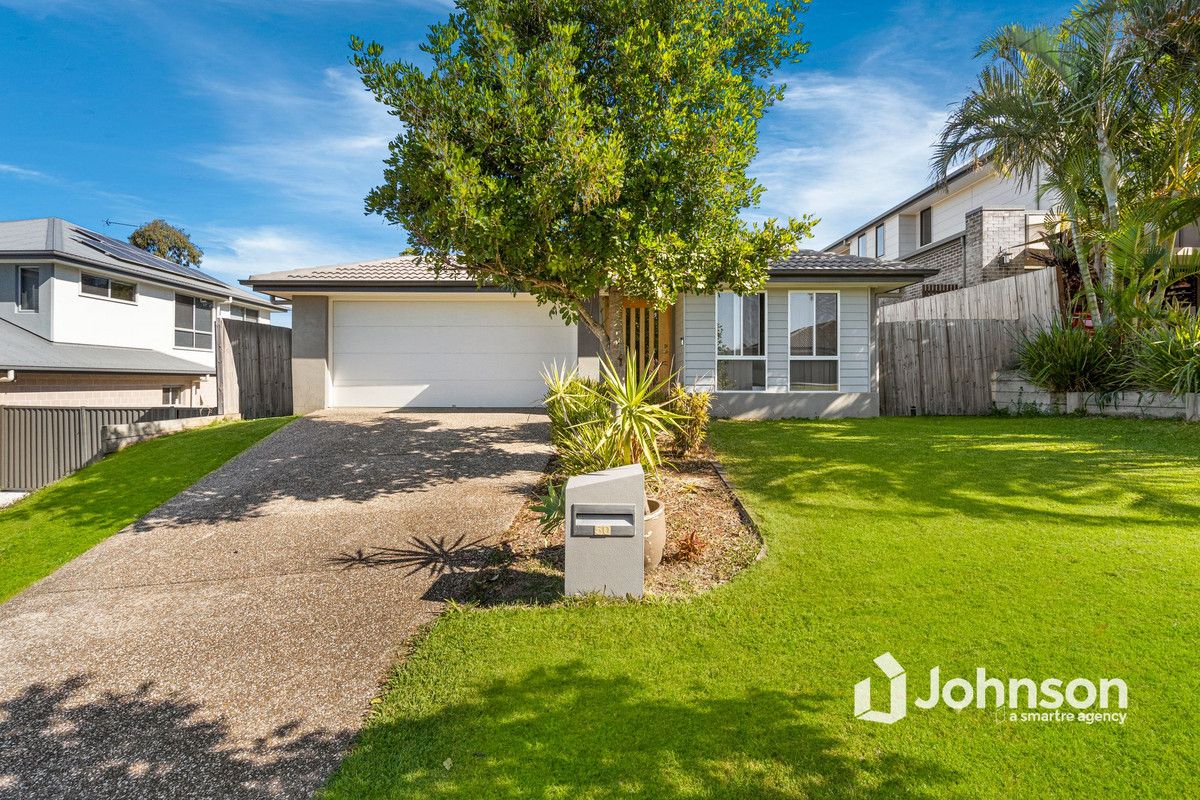 4 bedrooms House in 50 Carmen Court OXENFORD QLD, 4210
