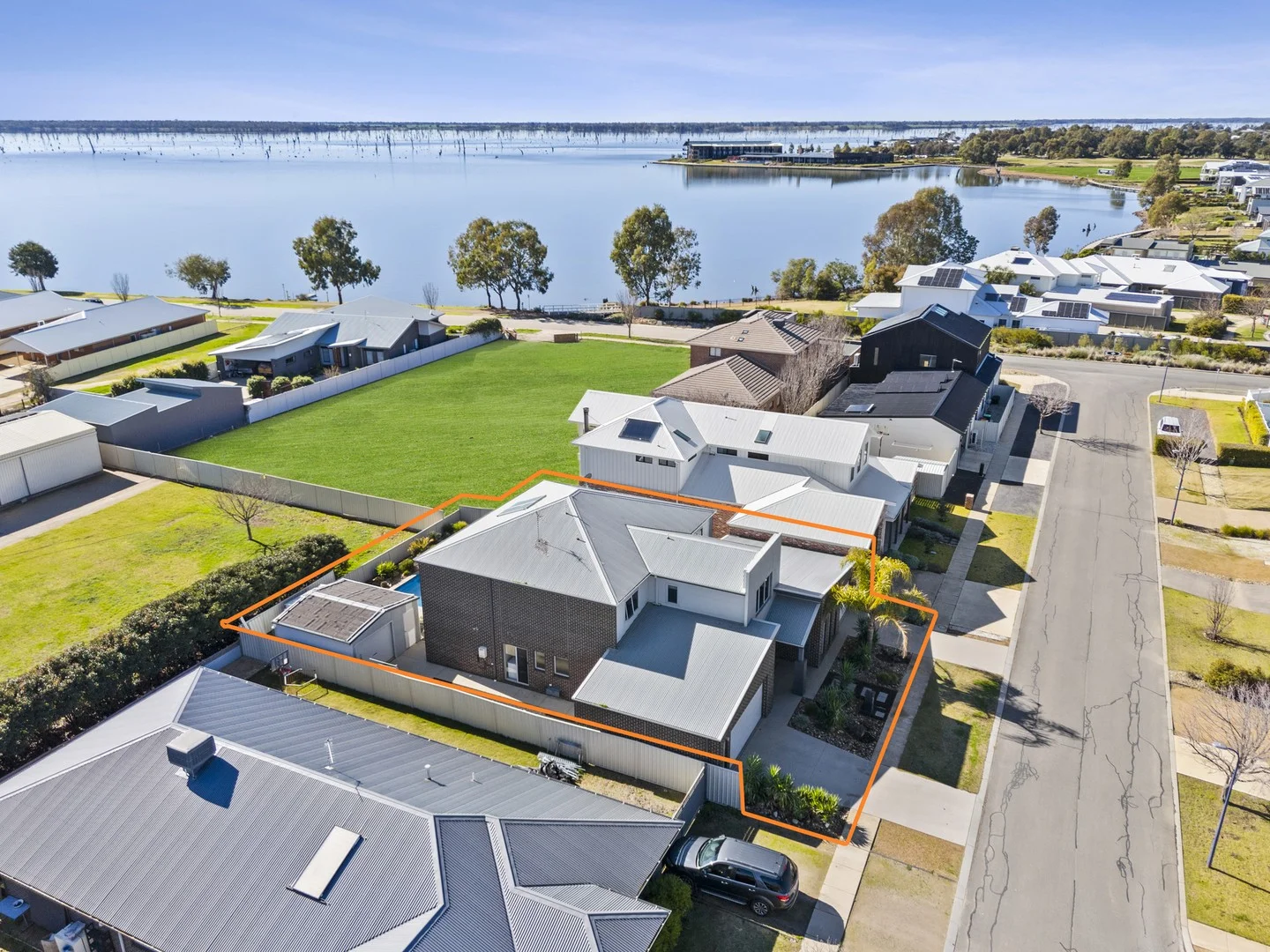 77 Lakeviews Circuit, Yarrawonga VIC 3730