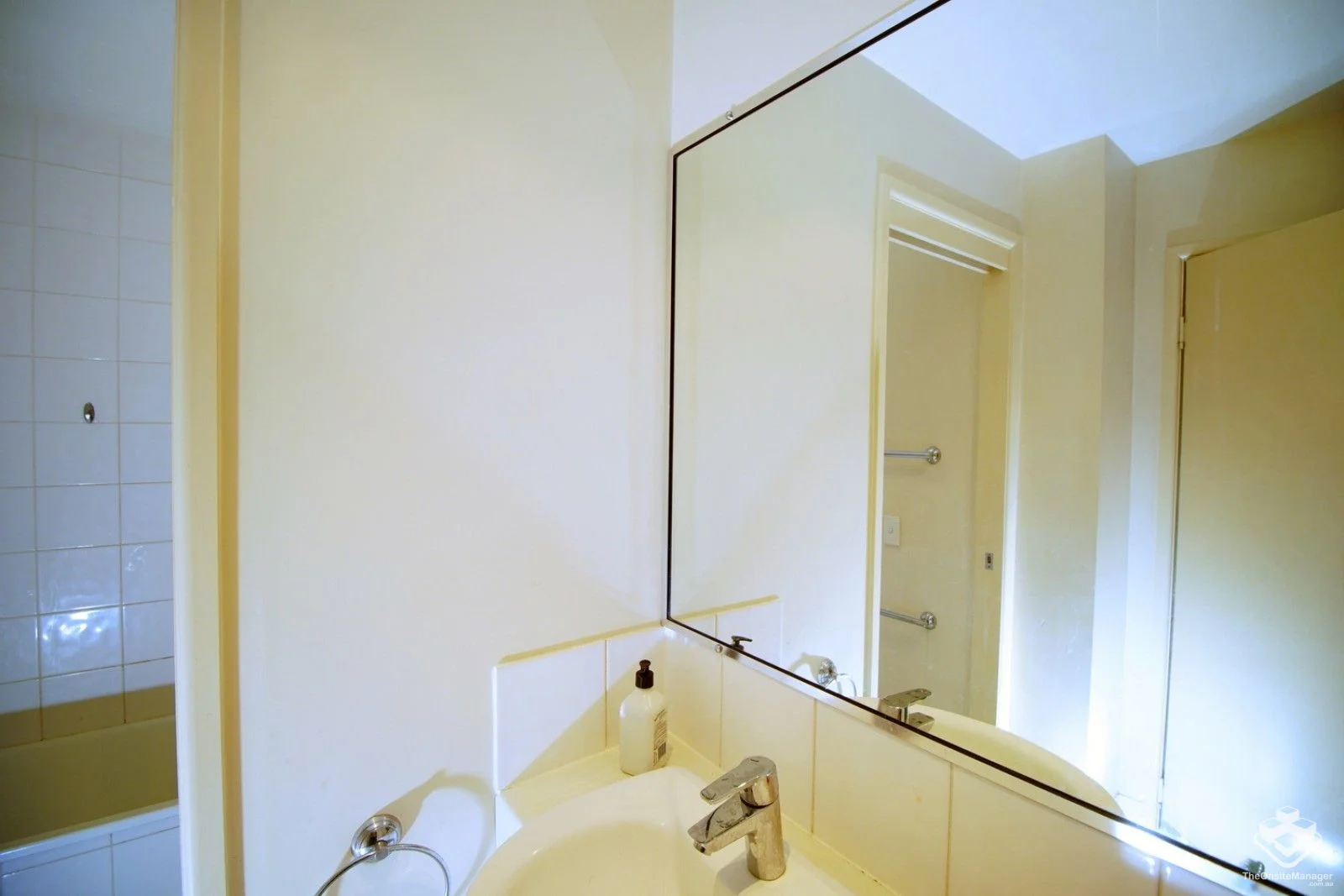 Additional image 9 of ID:21173851/7 Landsborough Terrace, Toowong QLD 4066