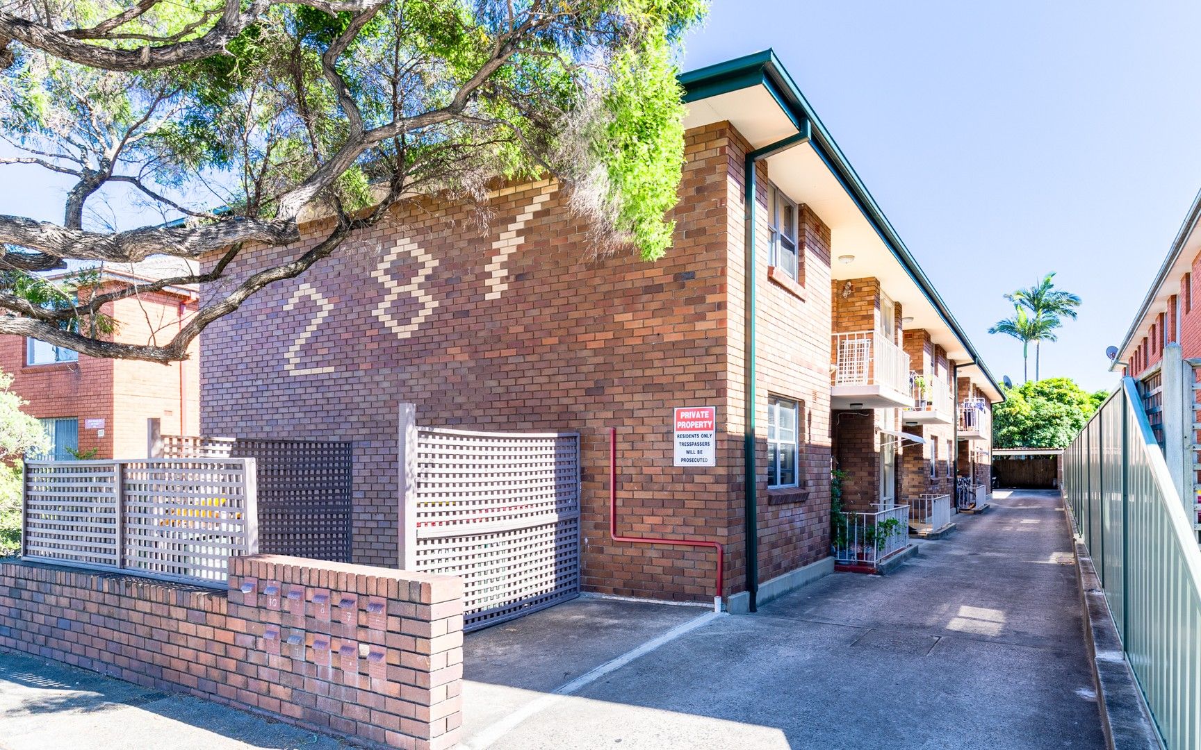 2 bedrooms Apartment / Unit / Flat in 4/287 Wardell Road DULWICH HILL NSW, 2203