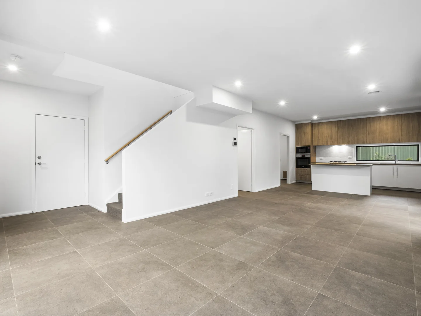 Additional image 5 of 4/2 Shumack Street, Weetangera ACT 2614