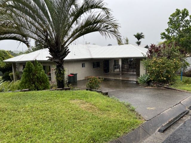 4 bedrooms House in 2 The Boulevard SOUTH MISSION BEACH QLD, 4852