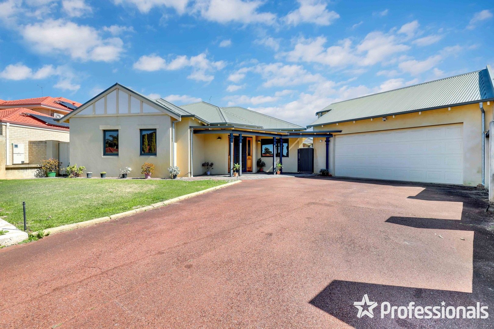 13 Tucker Court, Canning Vale WA 6155, Image 0