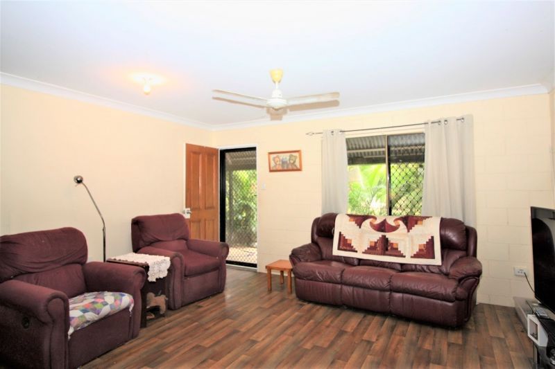 3 Heferen Crescent, Black River QLD 4818, Image 2