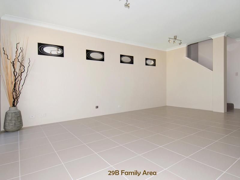 29B Messina Drive, SINAGRA WA 6065, Image 2