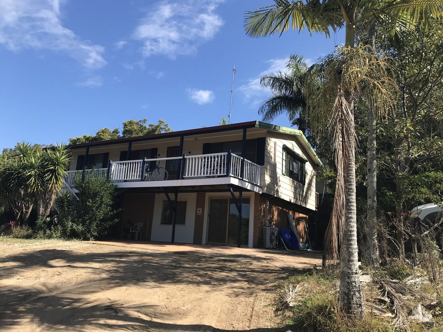 1 bedrooms Apartment / Unit / Flat in 2B Warrawee Avenue ASHMORE QLD, 4214