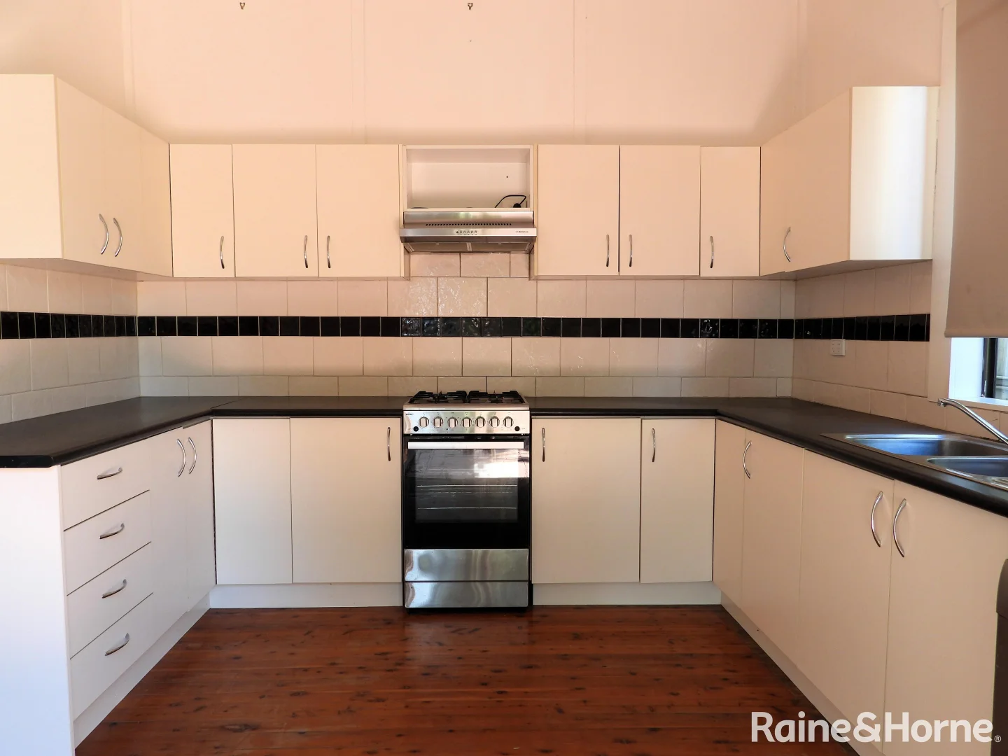 Additional image 5 of Moree NSW 2400