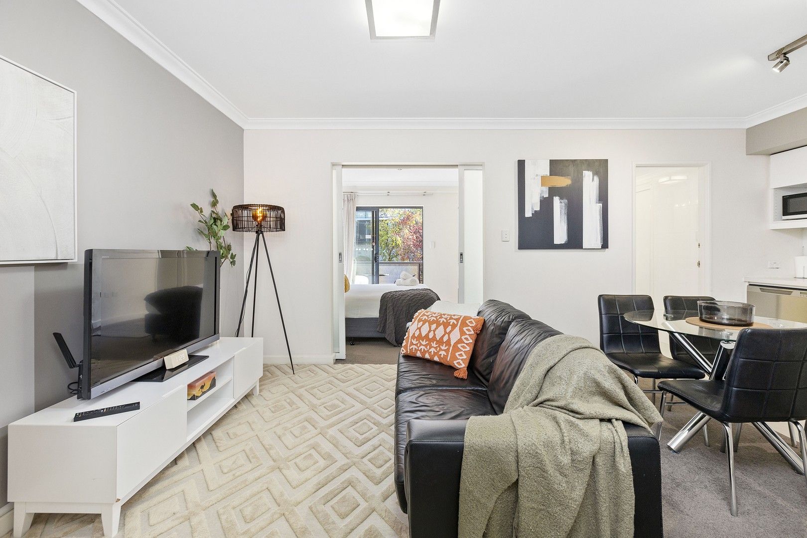 1 bedrooms Apartment / Unit / Flat in 510/112 Mounts Bay Road PERTH WA, 6000