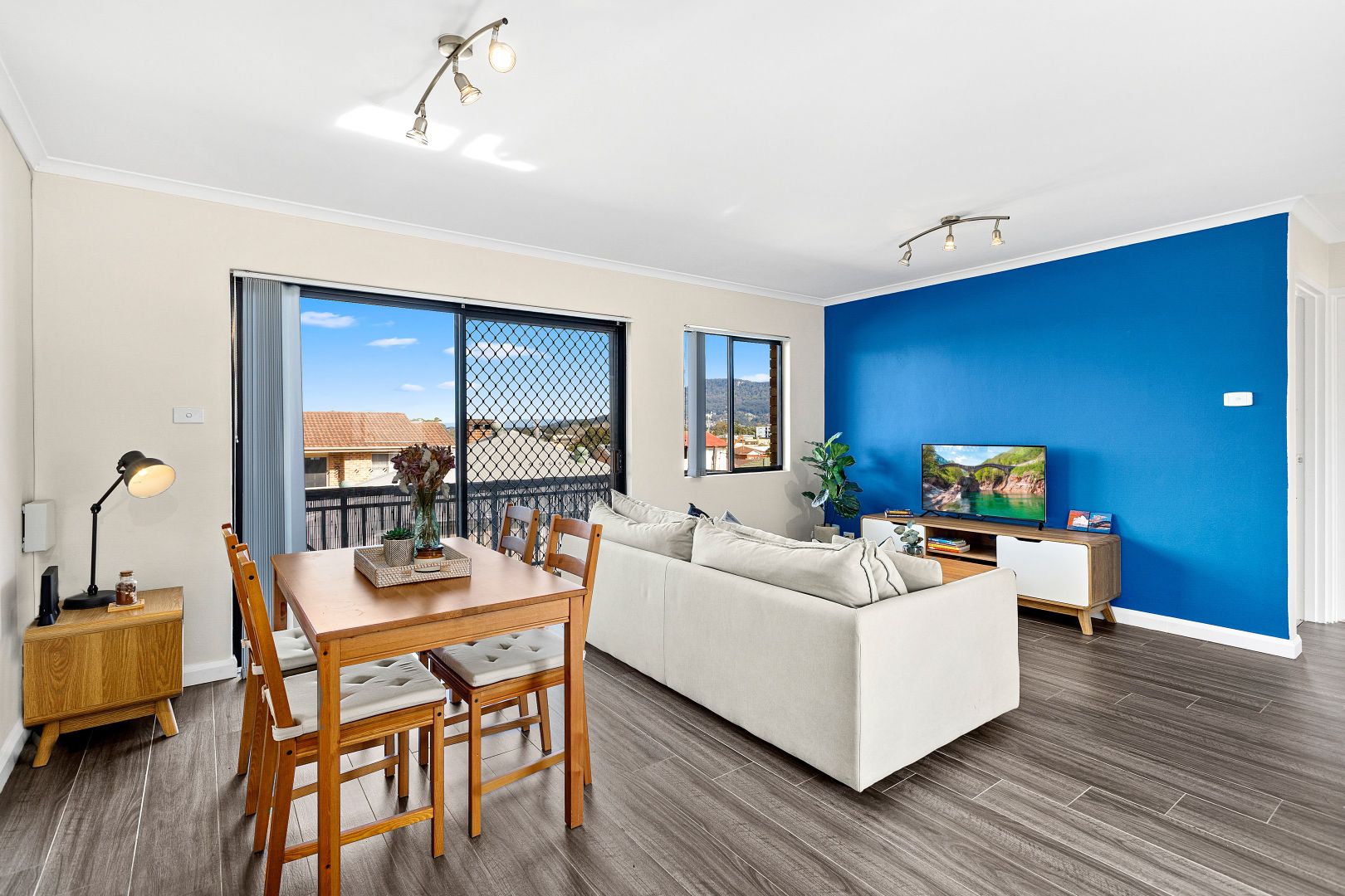 1/15 Robert Street, Corrimal NSW 2518, Image 2