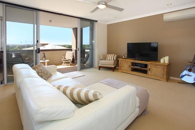 4024/3027 The Boulevard, Carrara QLD 4211, Image 0