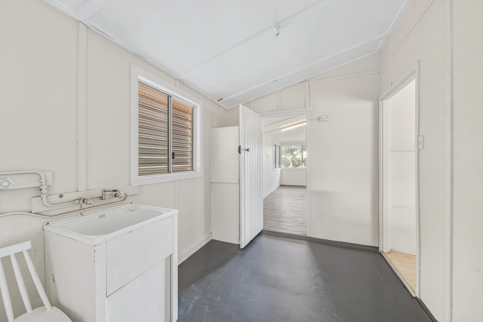 Additional image 13 of 28 Theresa Street, Emerald QLD 4720