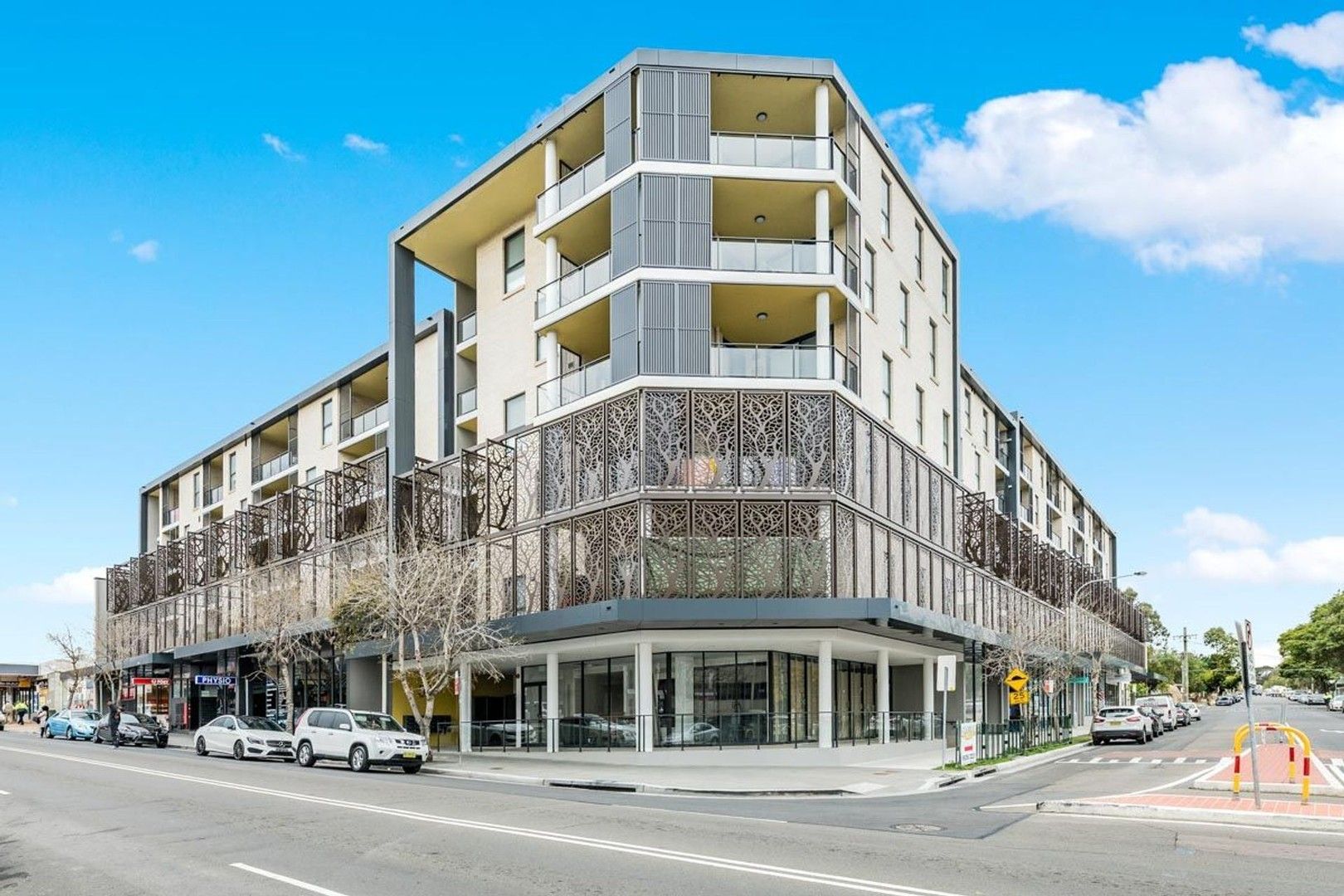 2 bedrooms Apartment / Unit / Flat in 210/46-50 Dunmore Street WENTWORTHVILLE NSW, 2145