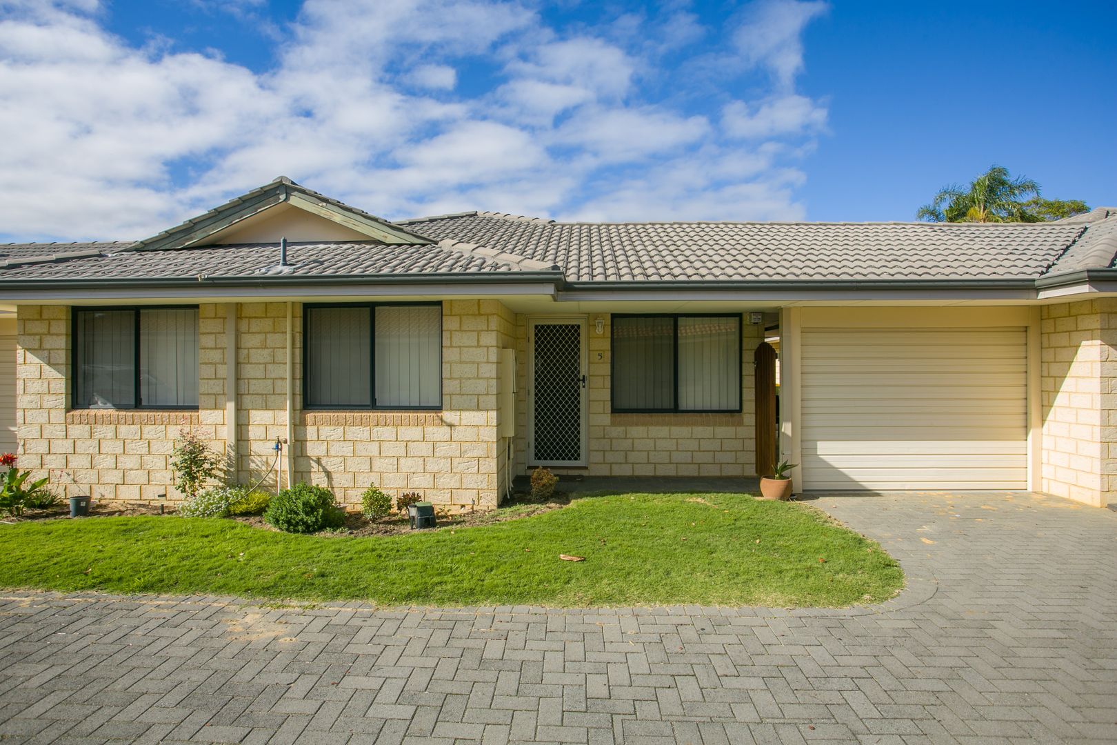 3 bedrooms Villa in 5/98 Wheatley Street GOSNELLS WA, 6110