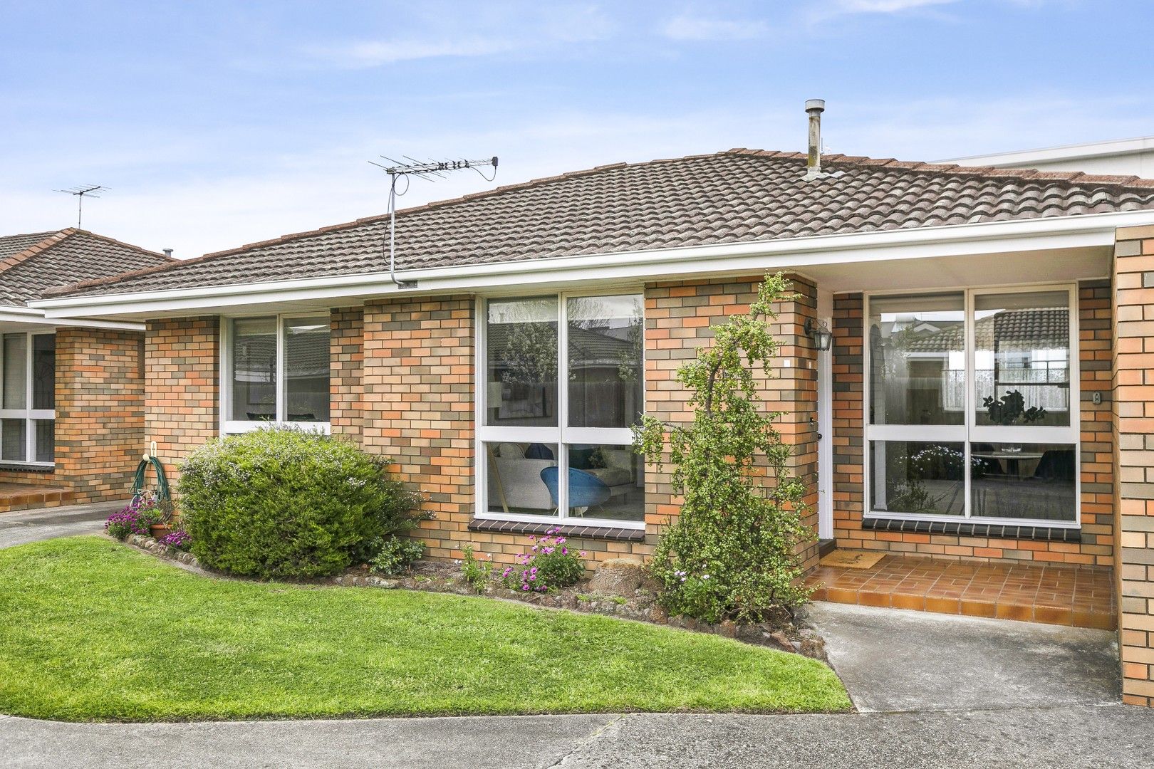 2 bedrooms House in 2/5 Cooper Street ESSENDON VIC, 3040