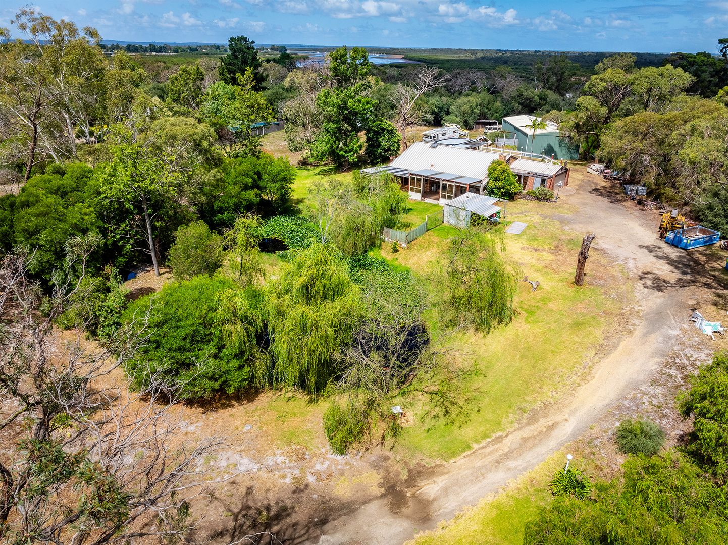 3 Bronze Wing Court, Cannons Creek VIC 3977, Image 2