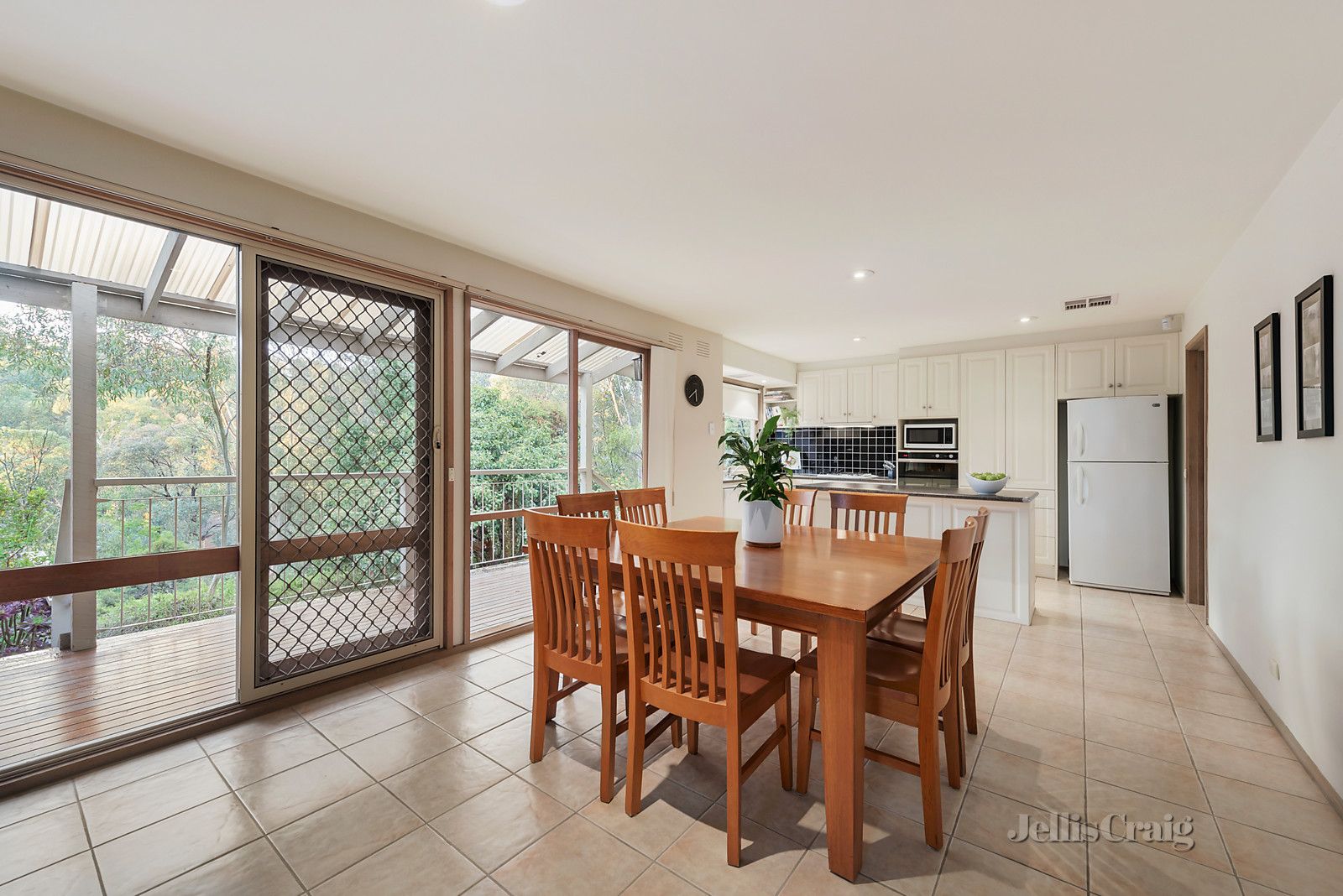 2 Anka Close, Eltham VIC 3095, Image 2