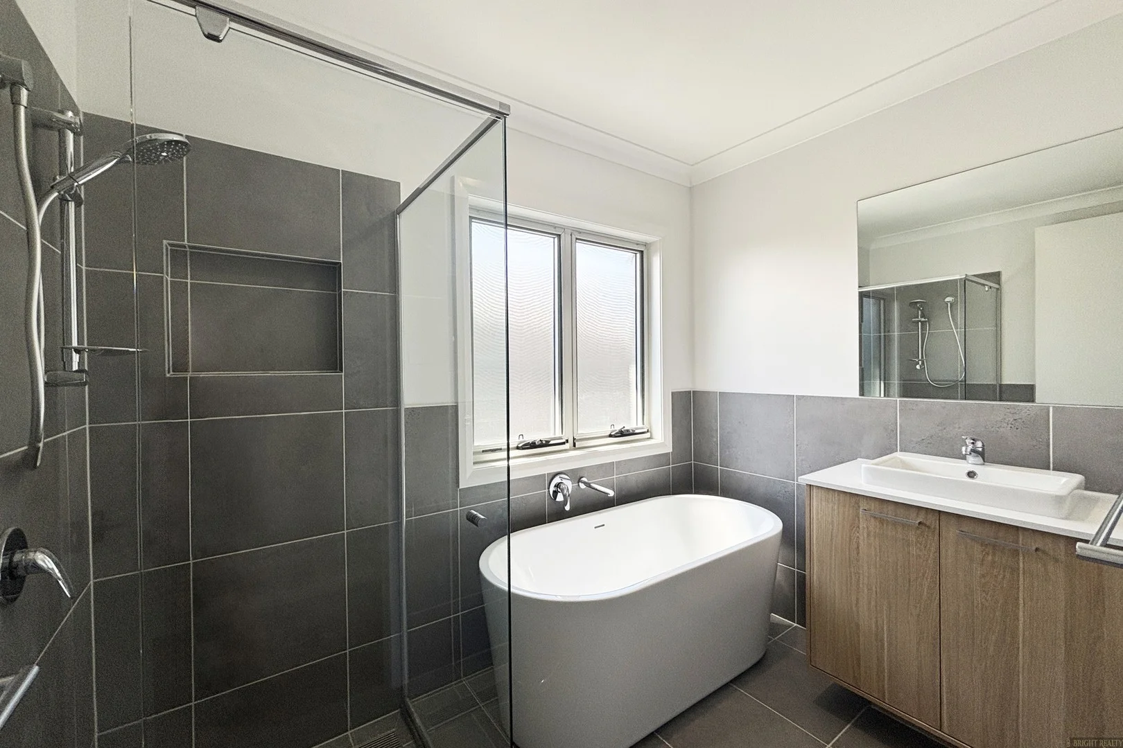 Additional image 2 of Lochinvar NSW 2321