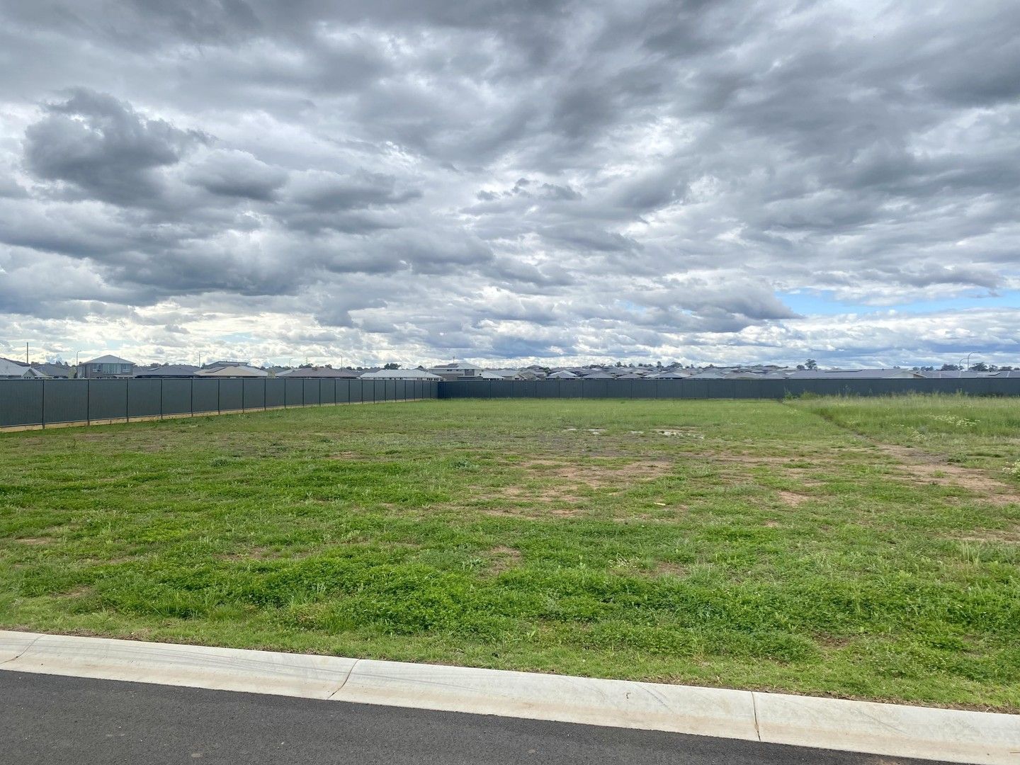 Vacant land in 19 Ocean Court, DUBBO NSW, 2830