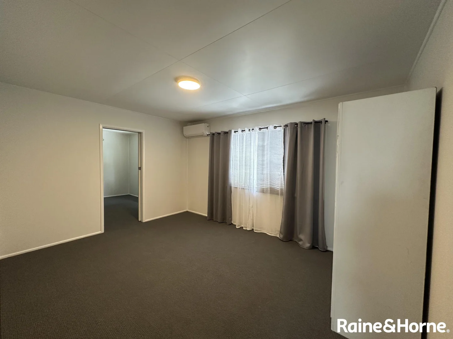 Additional image 11 of 27 Slade Esplanade, Slade Point QLD 4740