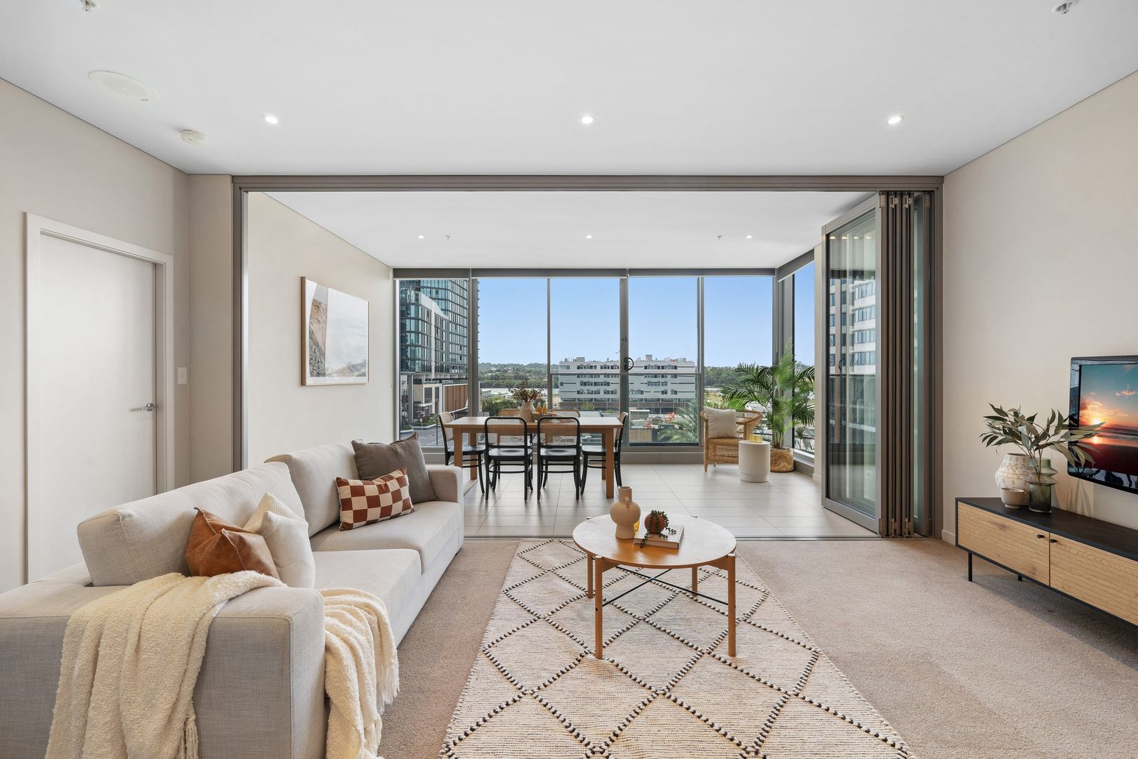 601/18 Footbridge Boulevard, Wentworth Point NSW 2127