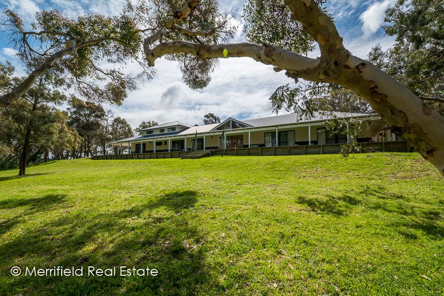 724 Hazzard Road, Millbrook WA 6330, Image 0