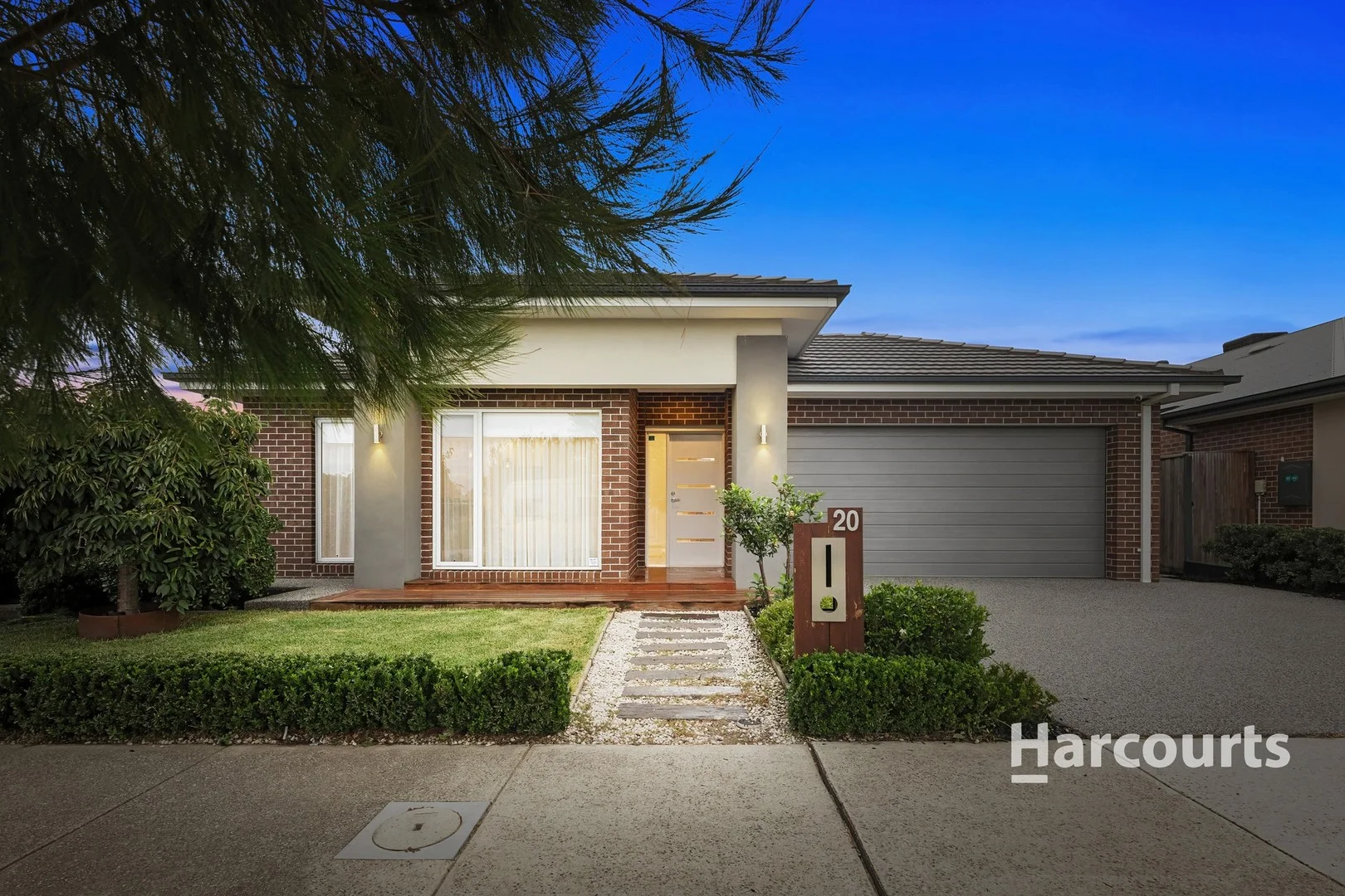 20 Oban Road, Officer South VIC 3809