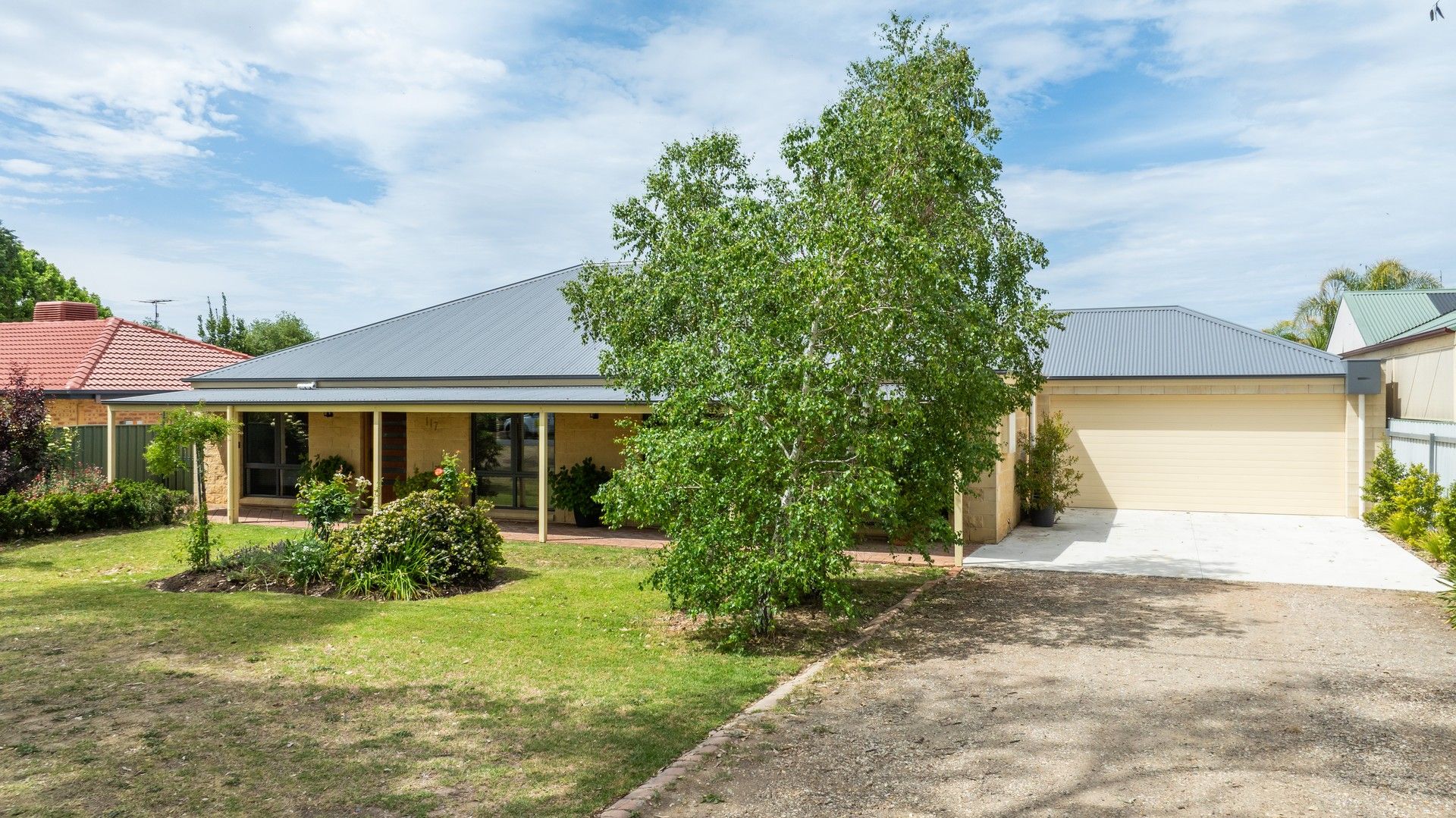 4 bedrooms House in 117 Watson Street JINDERA NSW, 2642