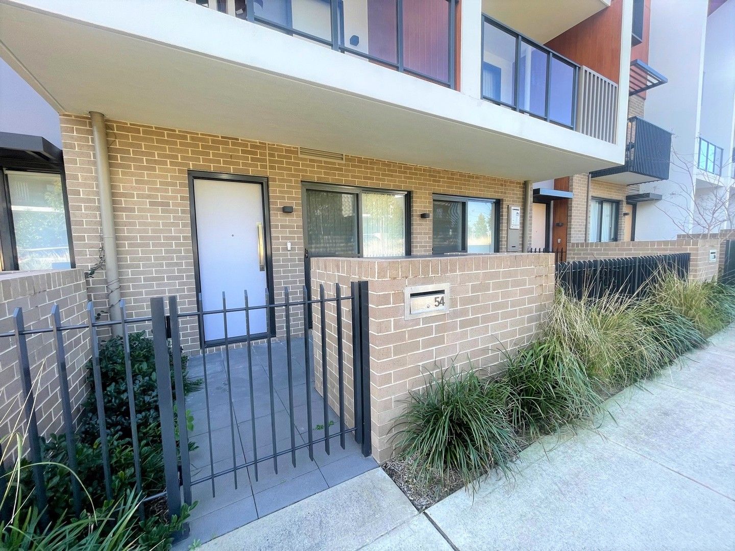 1 bedrooms Townhouse in 54 Farrell Street EDMONDSON PARK NSW, 2174