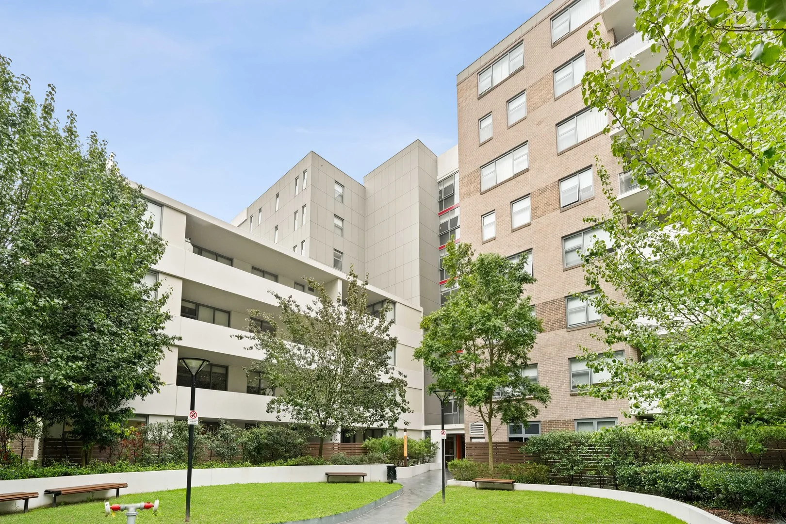 2/9 Mooltan Avenue, Macquarie Park NSW 2113