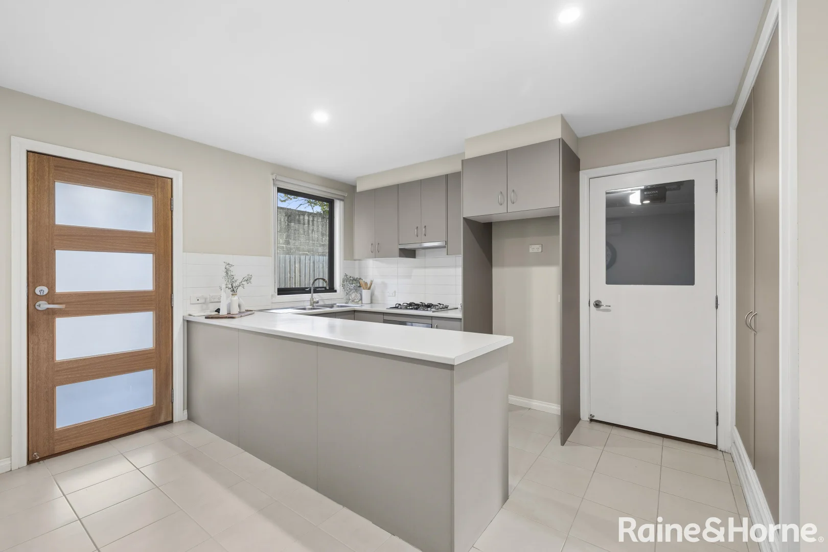 Additional image 6 of 4/2 Mitchell Street, Kyneton VIC 3444