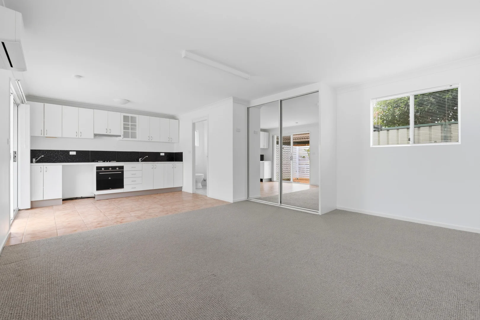 Additional image 5 of 3a Gumleaf Close, Erina NSW 2250