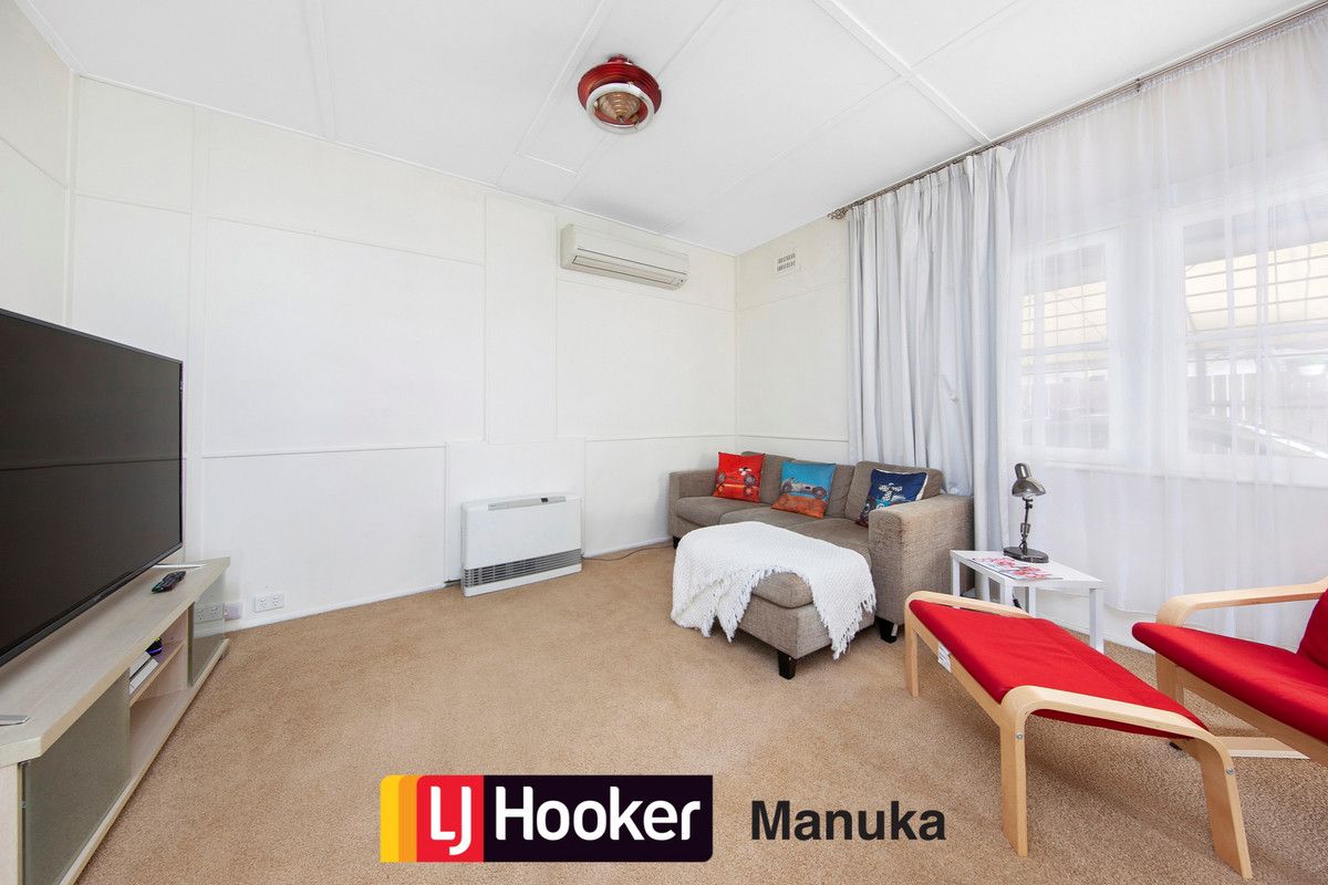 12 Marlee Place, Narrabundah ACT 2604, Image 2