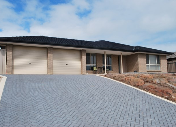 14 Cairns Way, Seaford Rise SA 5169