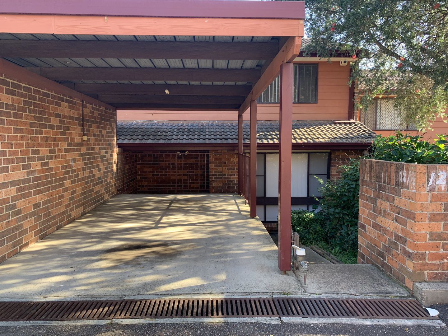 12/6 Jacquinot Place, Glenfield NSW 2167, Image 1