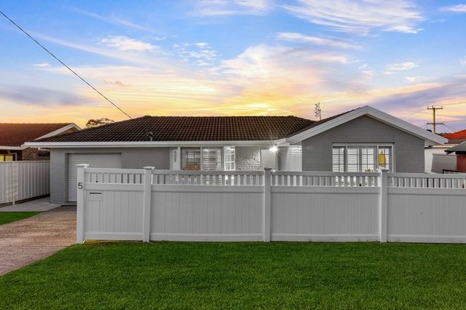 Picture of 5 Pine Avenue, CARDIFF SOUTH NSW 2285