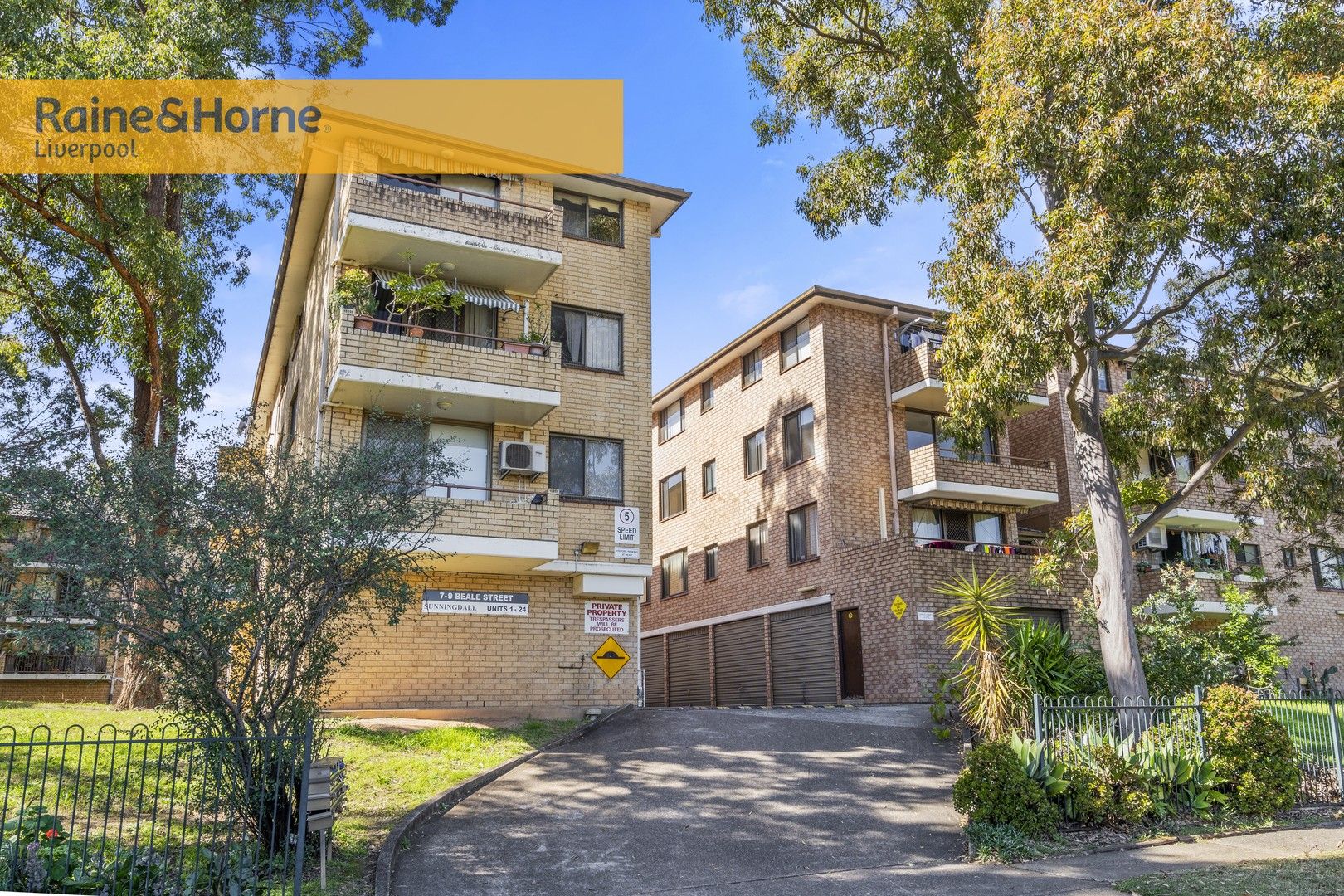 2 bedrooms Apartment / Unit / Flat in 4/144 Moore Street LIVERPOOL NSW, 2170