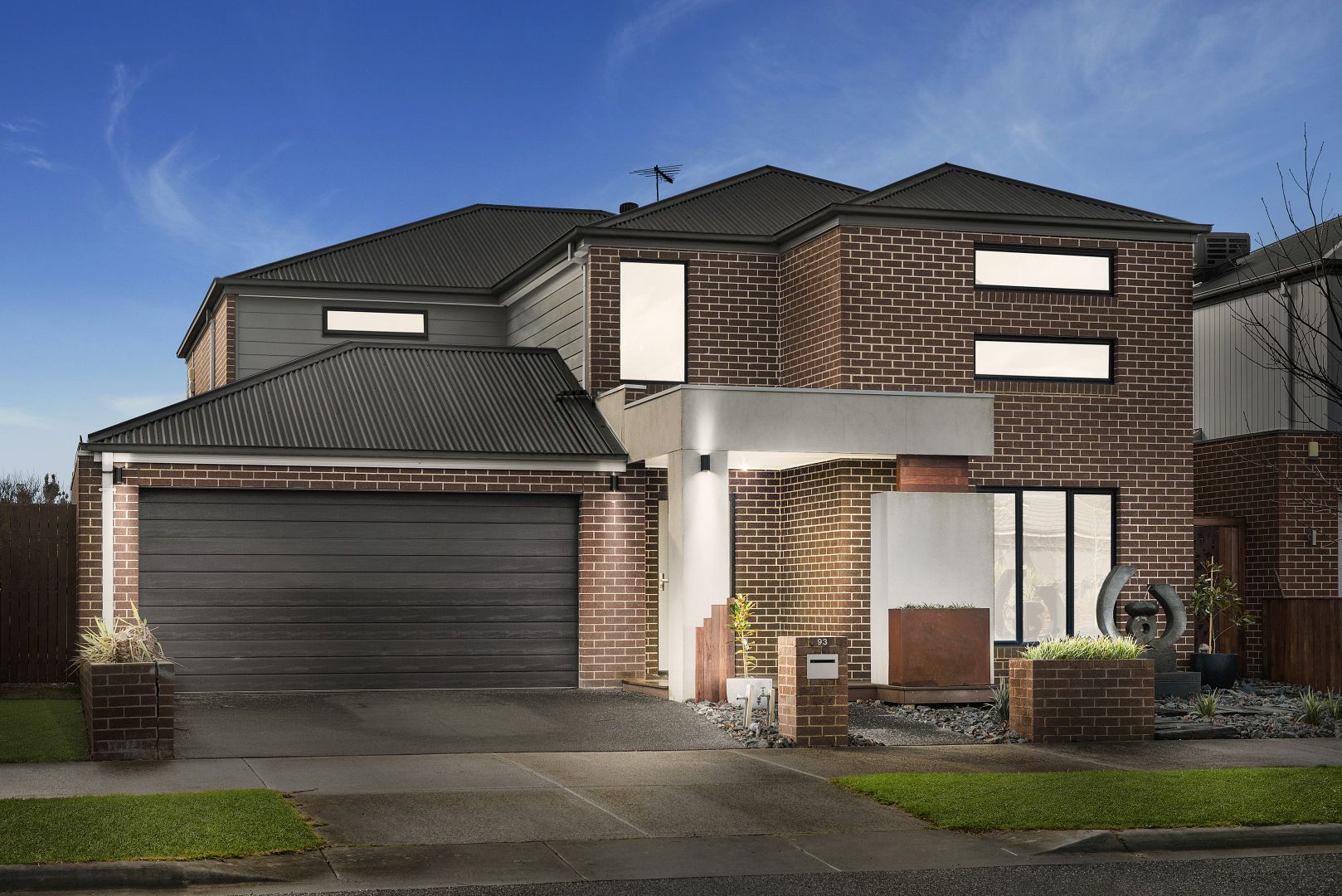 93 Arena Parade, Officer Property History & Address Research Domain