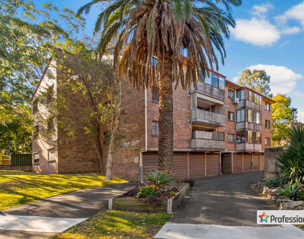 8/85 Cairds Avenue, Bankstown NSW 2200