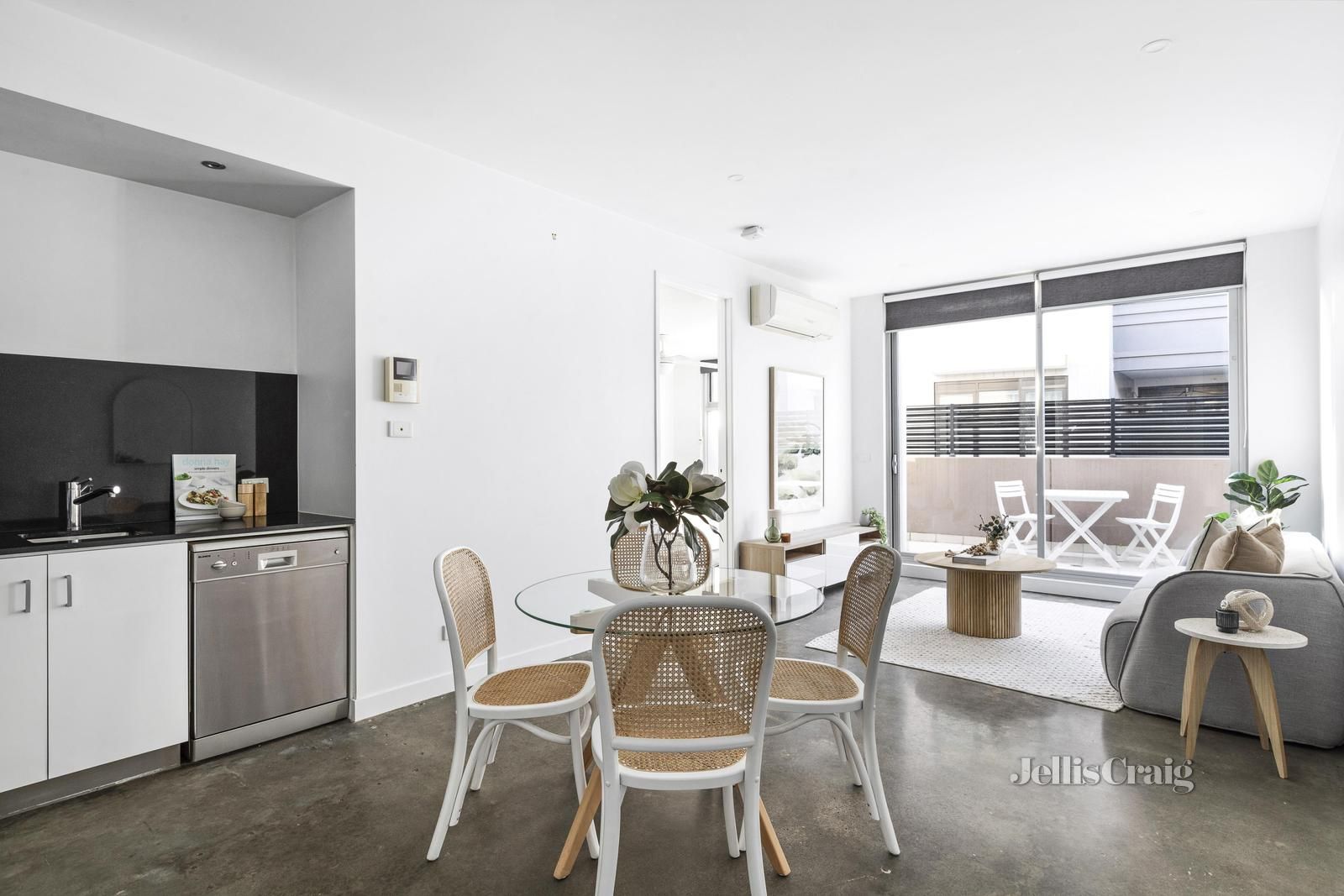 1 bedrooms Apartment / Unit / Flat in 5/412 High Street NORTHCOTE VIC, 3070