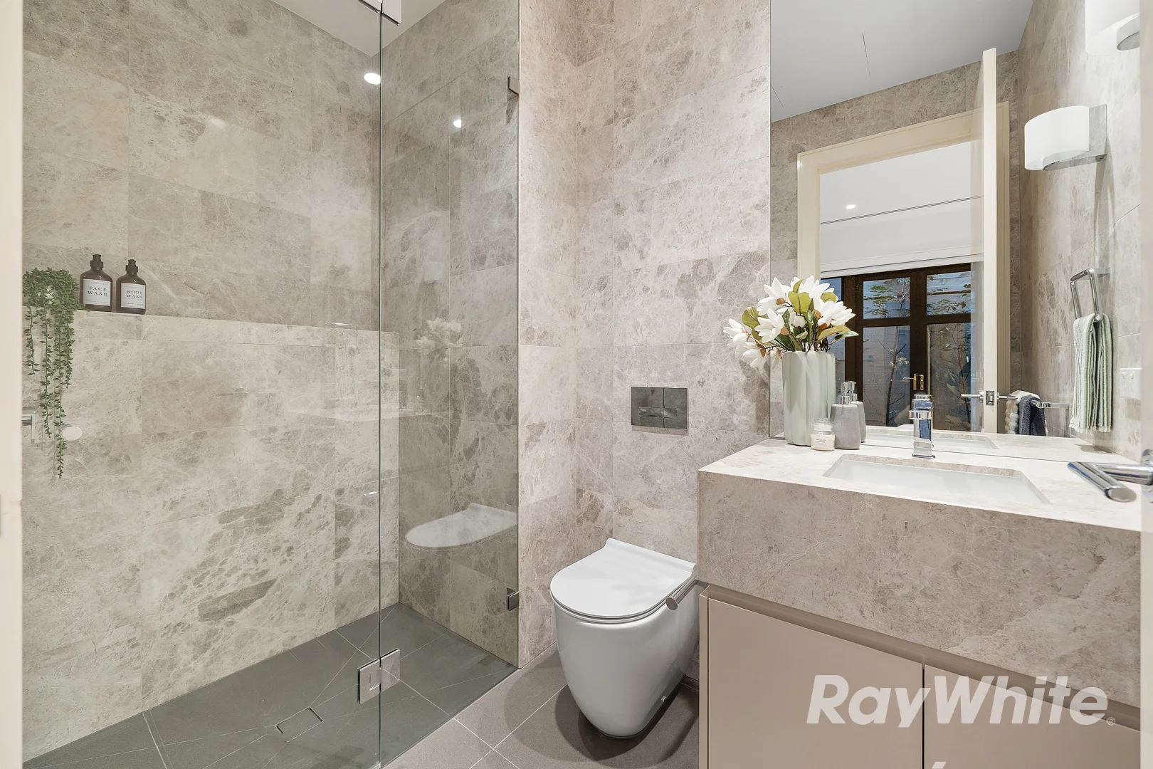 Additional image 7 of 2/15 Somers Avenue, Malvern VIC 3144