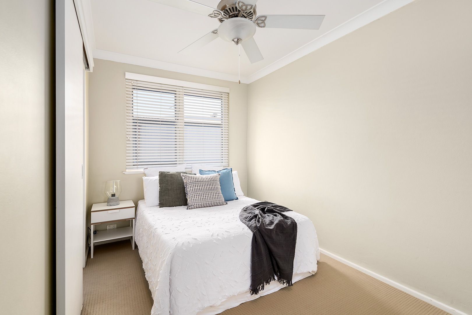 9/133 Meeks Road, Marrickville NSW 2204, Image 2