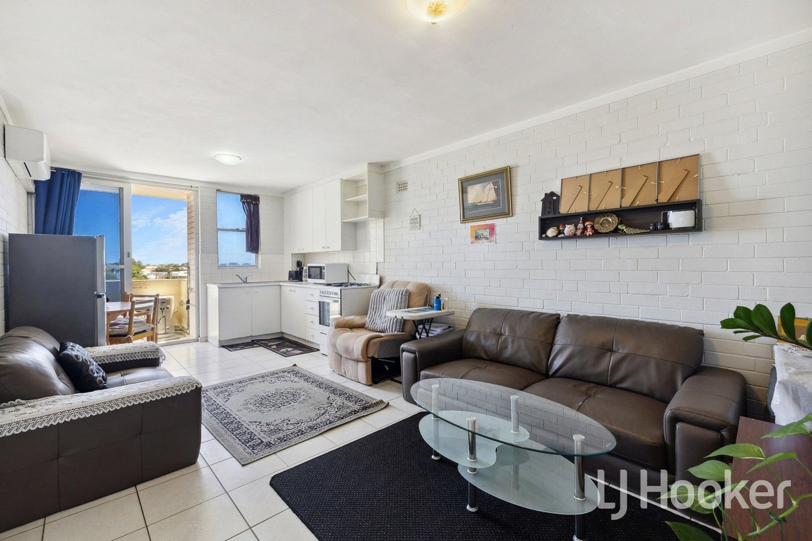 1 bedrooms Apartment / Unit / Flat in 51/157-161 Hubert Street EAST VICTORIA PARK WA, 6101