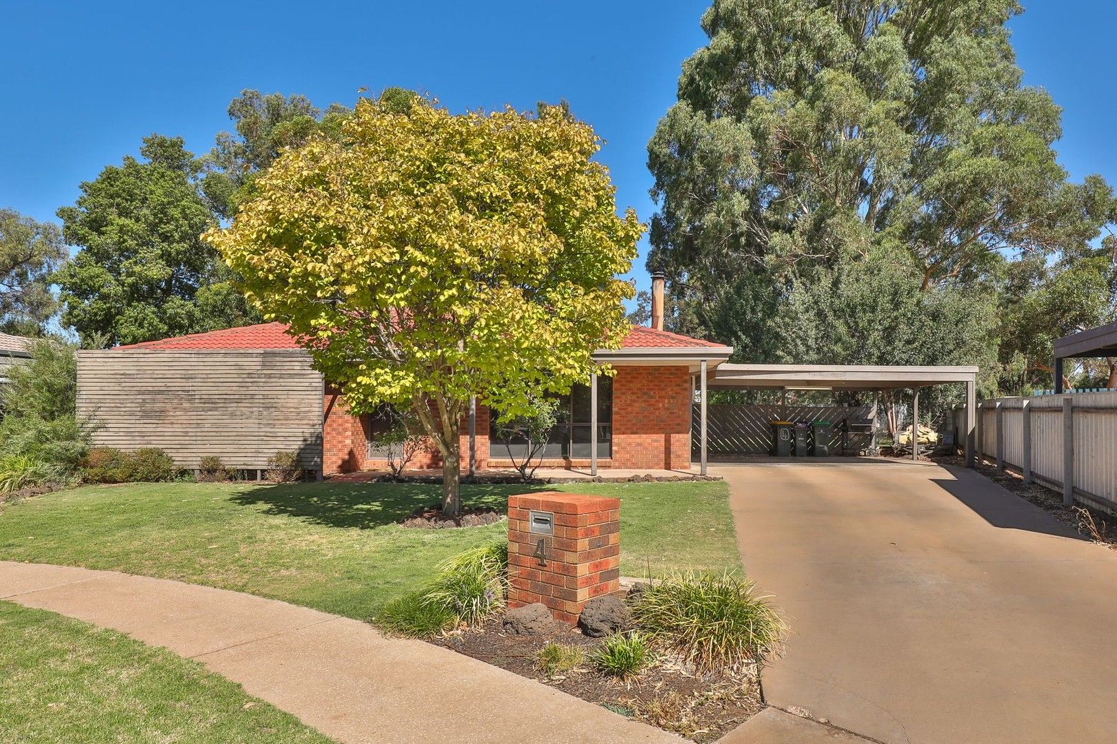 3 bedrooms House in 4 Tanduanat Court MILDURA VIC, 3500