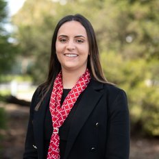 Kristen Oscini, Property manager