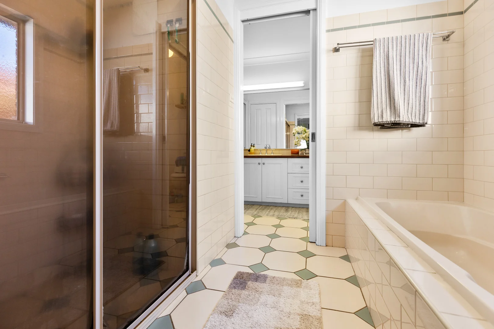 Additional image 6 of 5 Nara Place, Glenfield Park NSW 2650